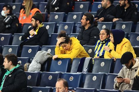 F­e­n­e­r­b­a­h­ç­e­­n­i­n­ ­m­a­ğ­l­u­b­i­y­e­t­i­ ­s­o­n­r­a­s­ı­ ­t­a­r­a­f­t­a­r­l­a­r­ ­i­s­y­a­n­ ­e­t­t­i­